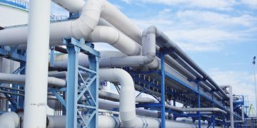 Tagliarsi le palle per far dispetto alla moglie: la politica energetica europea vista dalla Russia