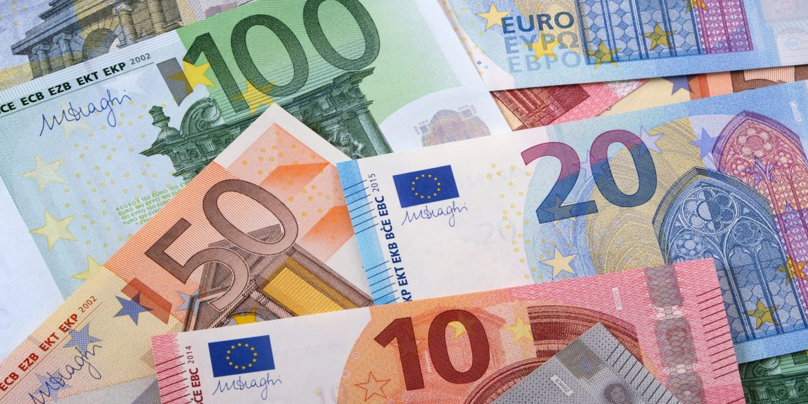 Il fallimento dell’euro come sostituto del dollaro