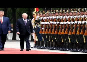 L’Occidente in preda al panico di fronte all'”amicizia senza limiti” tra Xi e Putin