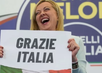 Al G7 Giorgia riceve l’incarico da Biden di trascinare l’Europa in guerra contro la Cina
