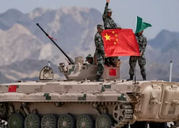 La nuova guerra fredda contro Russia e Cina e la corsa alle armi globale – ft. Antonio Mazzeo
