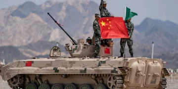La nuova guerra fredda contro Russia e Cina e la corsa alle armi globale – ft. Antonio Mazzeo