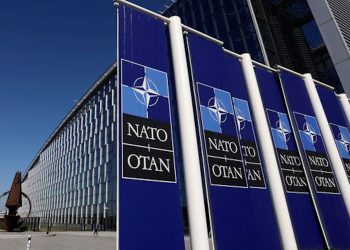 L’Ue fa da spettatrice mentre Trump e Biden trasformano la NATO nel braccio armato di Wall Street