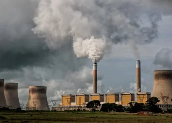 Collettivo ex GKN: come la transizione (vera) ecologica non può che partire dal basso