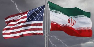 Gli USA appaltano l’escalation nucleare ai vassalli europei e preparano la guerra contro l’Iran