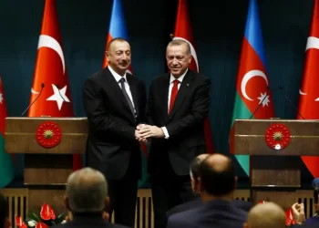 Turchia e Azerbaigian contro il colonialismo francese – ft. Giacomo Gabellini