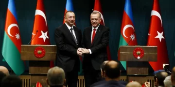 Turchia e Azerbaigian contro il colonialismo francese – ft. Giacomo Gabellini