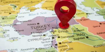 Israele vuole destabilizzare la Siria per colpire l’Iran – ft. Matteo Capasso