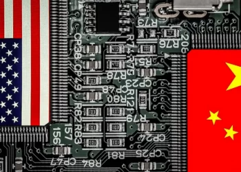 La guerra tecnologica è un flop: perché gli USA sono costretti a tornare a mediare con Pechino