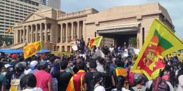 10, 100, 1000 Sri Lanka – La lunga marcia verso il potere del JVP – ft. Sudath Adikari