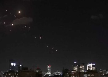 L’Iran asfalta l’Iron Dome e colpisce duro Israele