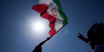 Iran: da Stato canaglia a responsabile? – ft. Antonello Sacchetti