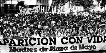 Madri ribelli contro la repressione e la militarizzazione – ft. CALP