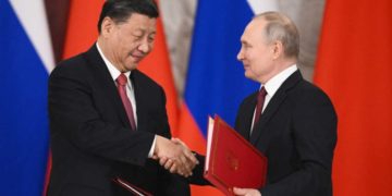 ESCLUSIVA OTTOLINA: mentre gli USA armano il mondo, la Cina costruisce la pace – ft. Fabio Mini
