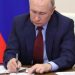Il libro di Putin: “L’Ucraina nella NATO sarebbe un’arma di distruzione di massa”