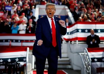 Trump scuote l’America: chi festeggia e chi trema – ft. Federico Petroni