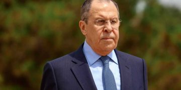 Tucker Carlson intervista Lavrov: “La guerra USA – Russia non è più fredda”