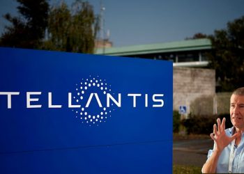Stellantis: i grandi parassiti – ft. Alessandro Volpi