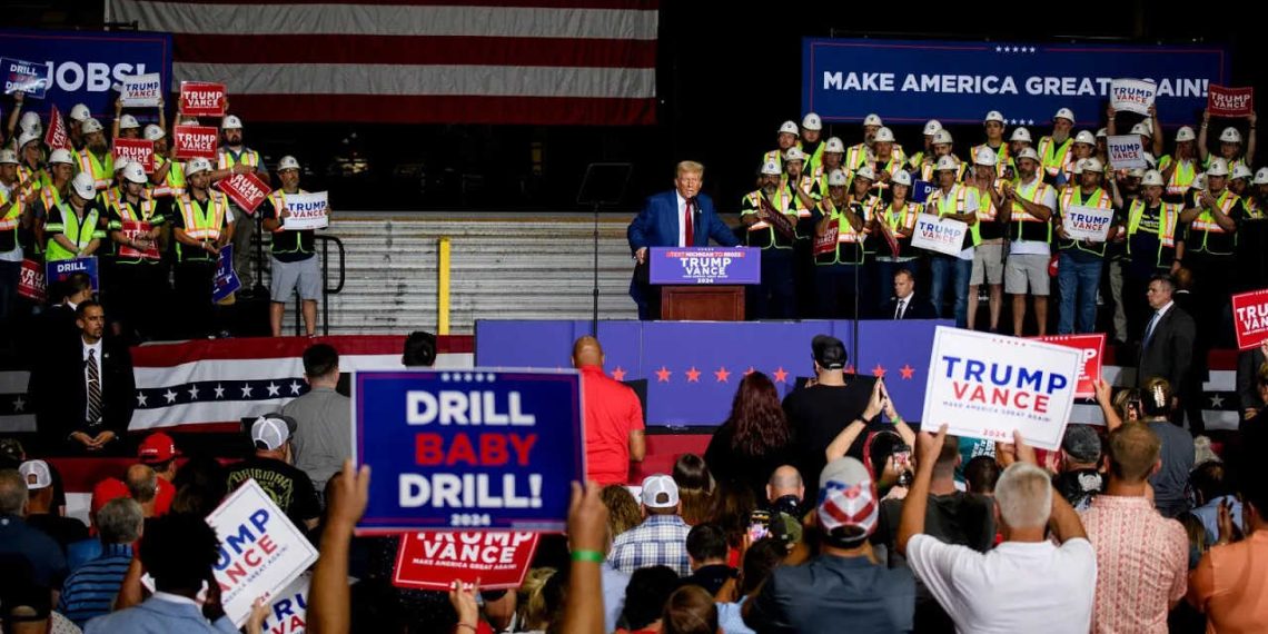 Trump salva gli USA a suon di petrolio. E a pagare sono i sudditi europei – ft. Alessandro Volpi
