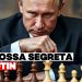 Vladimir Putin davanti a una scacchiera
