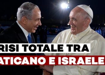 Benjamin Netanhyau e Papa Francesco si stringono la mano