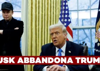 Donald Trump con Elon Musk nello Studio Ovale
