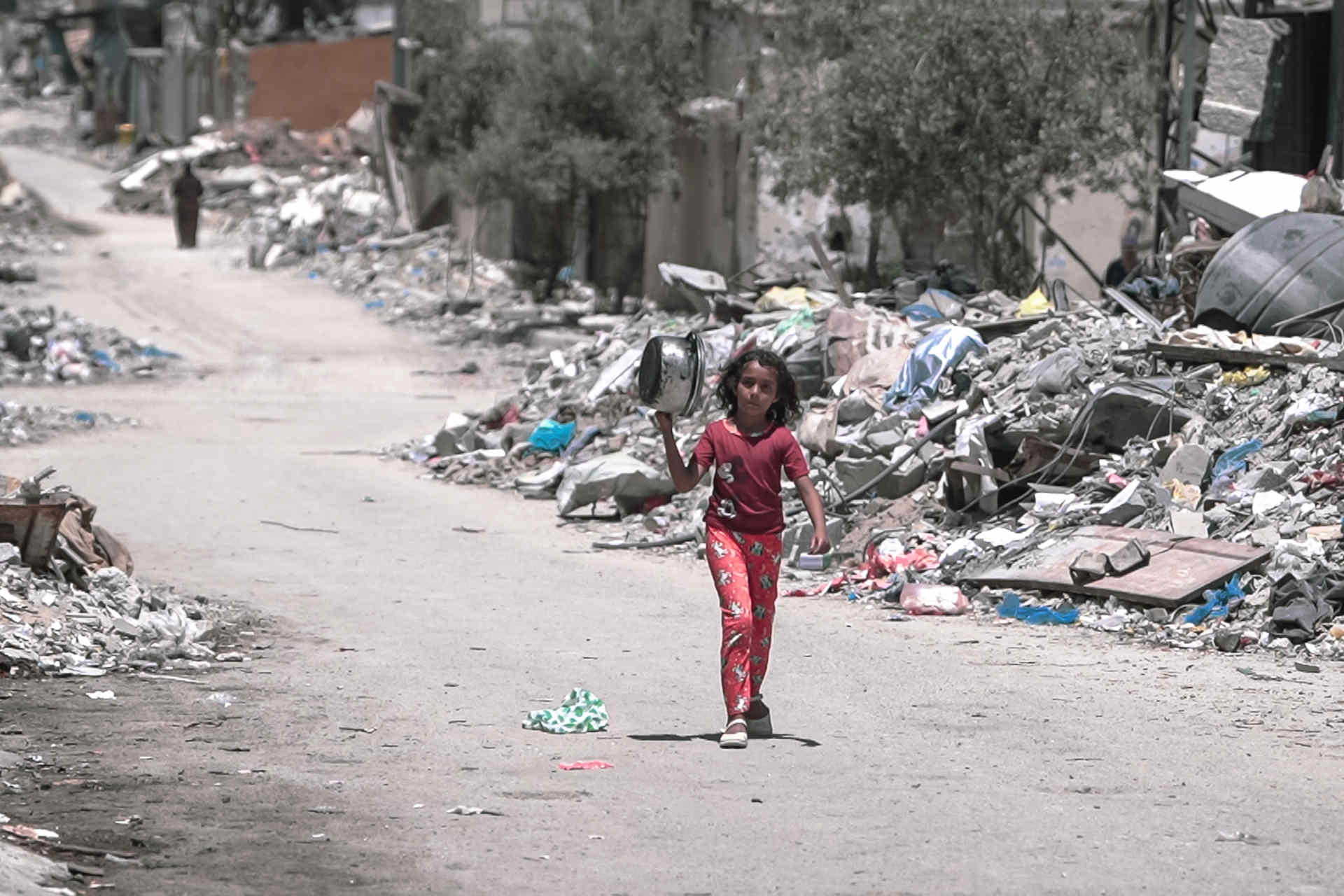 Israele continua a bombardare Gaza