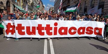 #tuttiacasa