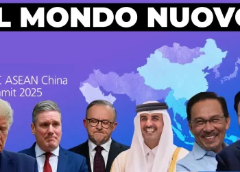 Sfondo del Summit ASEAN. In primo piano alcuni leader mondiali