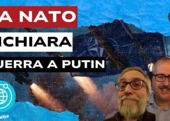 Bandiera della NATO. Stefano Orsi e Francesco dall'Aglio in primo piano