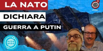 Bandiera della NATO. Stefano Orsi e Francesco dall'Aglio in primo piano