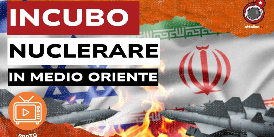 Bandiere di Israele e Iran con missili