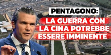 Veduta aerea del Pentagono. Pete Hegseth in primo piano