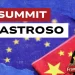 Bandiere dell'Unione europea e della Cina. Francesco Maringiò in primo piano