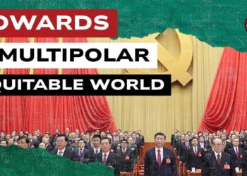 Xi Jinping con i membri del Partito Comunista cinese