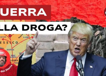 Mappa del Messico e panetti di cocaina. Donald Trump in primo piano