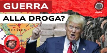 Mappa del Messico e panetti di cocaina. Donald Trump in primo piano