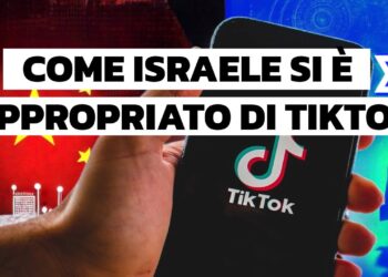 Smartphone con il logo di TikTok