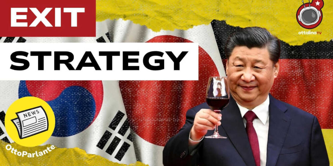 Bandiere della Corea del Sud, del Giappone e della Germania. Xi Jinping brinda in primo piano