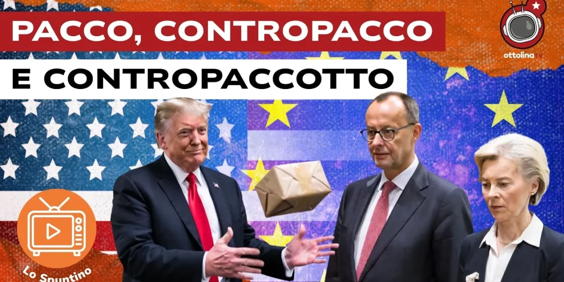 Bandiere USA e Ue. Donald Trump con un pacco, Friedrich Merz e Ursula von der Leyen in primo piano