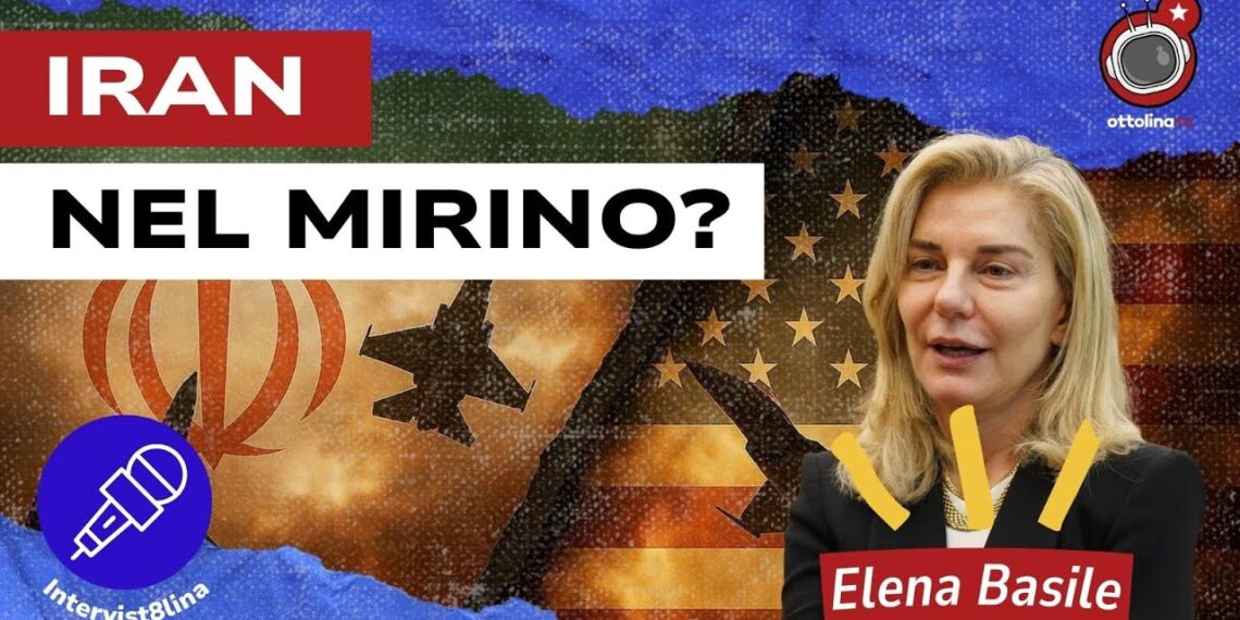 Bandiere di Iran e USA con la sagoma di un aereo da guerra. Elena Basile in primo piano