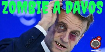 Emmanuel Macron si toglie gli occhiali ed evidenzia un volto tumefatto