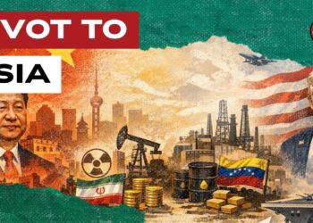 A sinistra Xi Jinping, la bandiera cinese a una città cinese. A destra Donald Trump, la bandiera USA e dei pozzi petroliferi. In mezzo le bandiere di Venezuela e Iran, monete d'oro e barili di petrolio