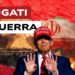 Portaerei USA e bandiera dell'Iran. Donald Trump con il berretto MAGA in primo piano