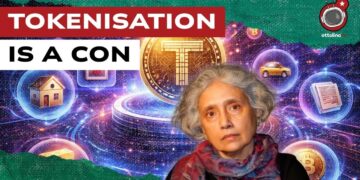 Sfondo astratto con al centro una moneta token. Radhika Desai in primo piano