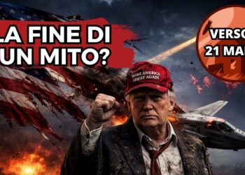 Bandiera USA stracciata da un aereo da guerra. Donald Trump con il cappellino MAGA e il pugno alzato in primo piano
