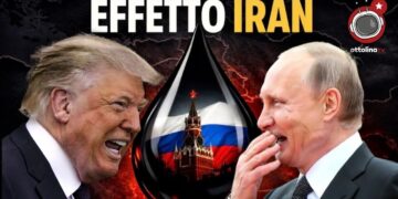 Goccia di petrolio nella quale si vedono la bandiera russa e il Cremlino. Donald Trump e Vladimir Putin che ridono in primo piano