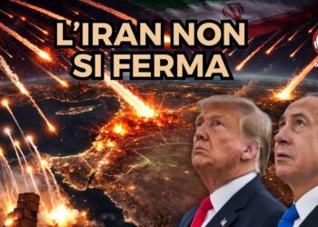 Mappa del Medio Oriente con bombardamenti. Donald Trump e Benjamin Netanhyau guardano verso l'alto in primo piano