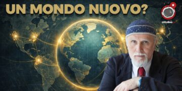 Mappa e mappamondo. Moni Ovadia in primo piano