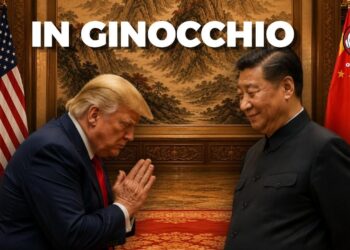 In una sala di rappresentanza, Donald Trump si inchina a Xi Jinping compiaciuto